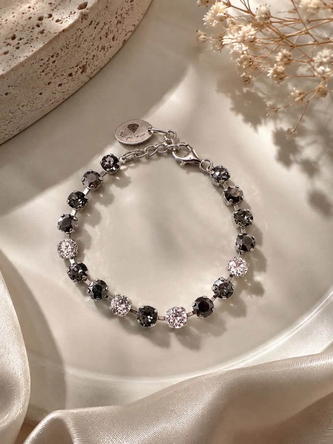 Rhodium Luminus Black Crystal Cupchain Bracelet-concept