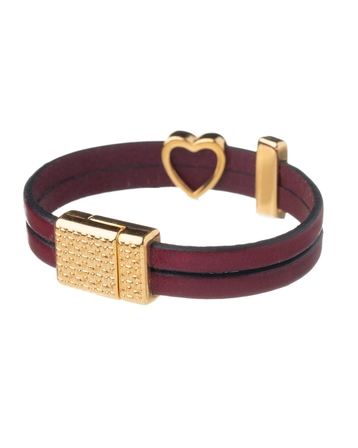 Love and Heart leather Bracelet close