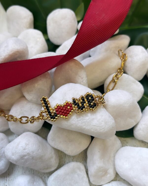 Miyuki Bracelet - Love: Handcrafted beaded bracelet showcasing intricate details