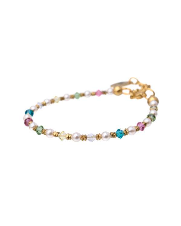 Elegant Multicolor Crystal and Pearls Bracelet for Special Occasions