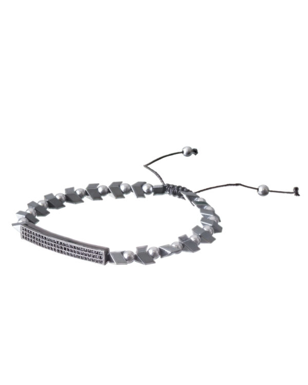 Hematite Arrow Bracelet - Fashionable wristwear for trendsetters
