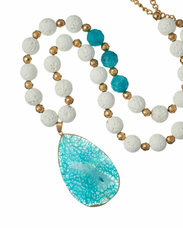 Stylish Light Blue Agate Necklace Enhanced with Molten Rock Accents