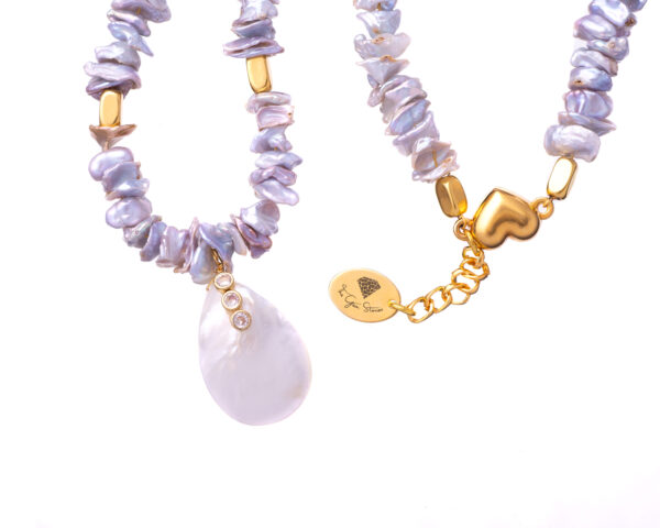 Stylish Pearl Chips and Crystals Necklace with Gold Heart Detail