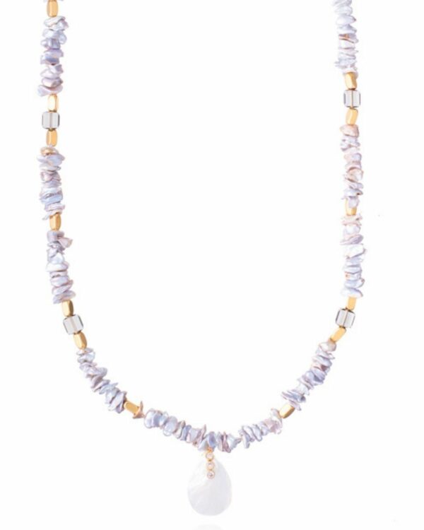 Beautiful Pearl Chips and Crystals Necklace with Ivory Accent