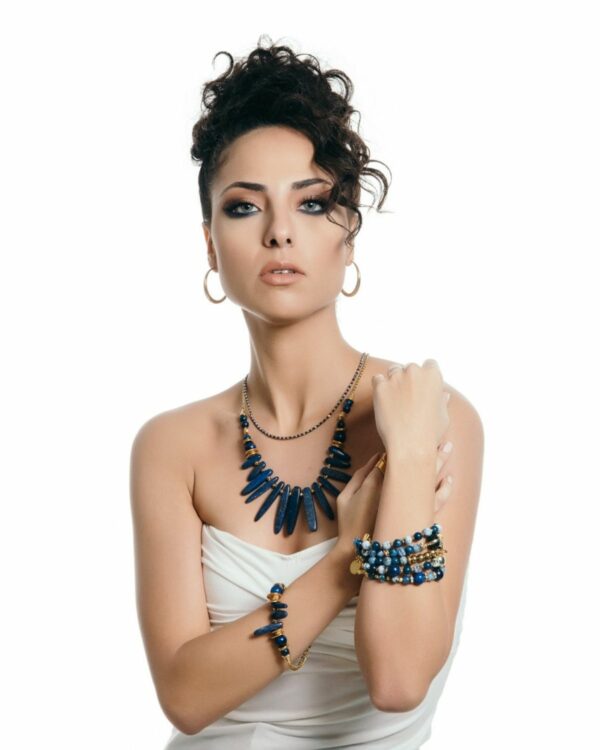 Blue Agate Jewelry - Elegant accessory for every occasion.