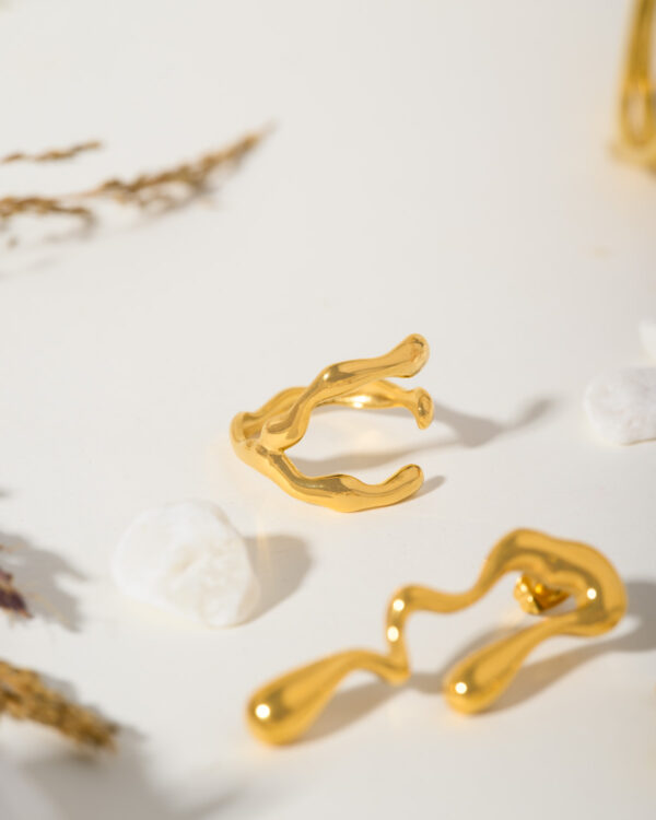 Modern gold geometric jewelry pieces