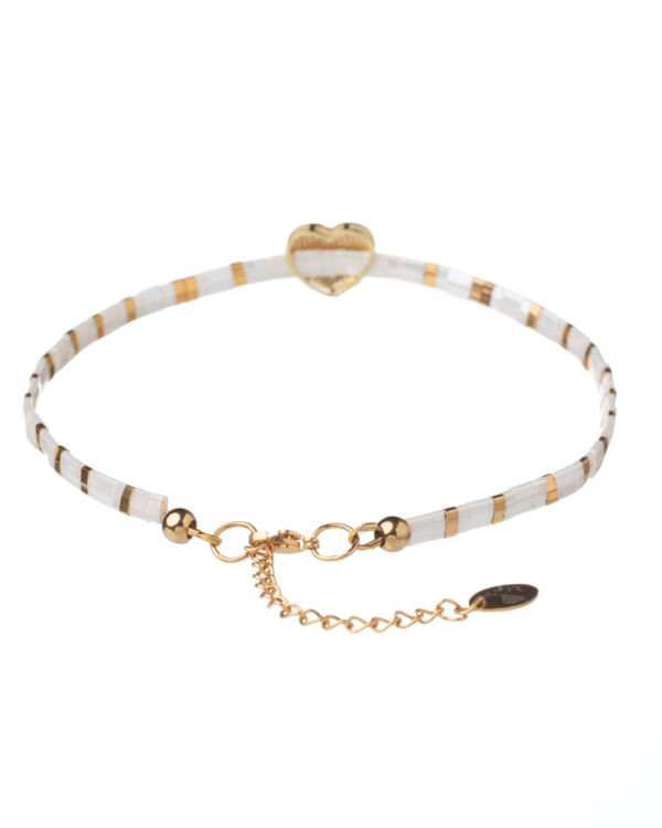 Necklace with a heart pendant and Miyuki Tila beads in white and gold