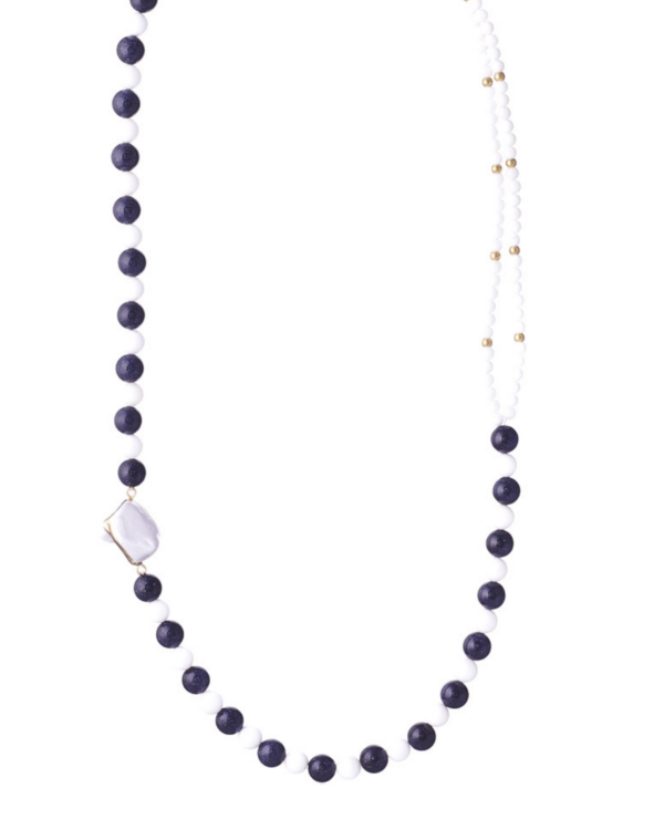 Stylish Bluesand and Mother of Pearl Necklace