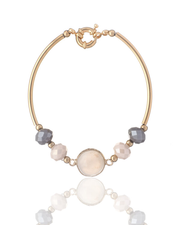 White Agate Motif Bracelet - Elegant Jewelry for Stylish Statements