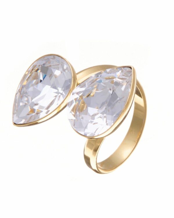 Shimmering crystal ring on display
