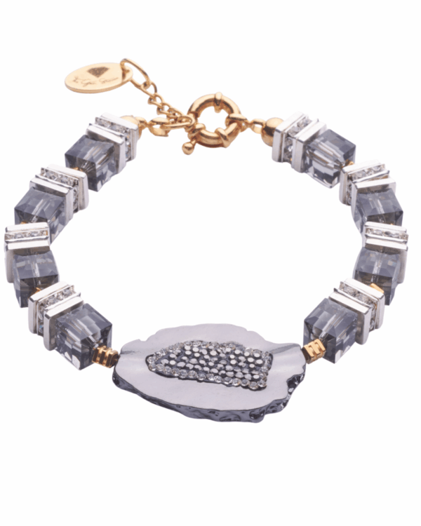 Elegant black diamond bracelet with element