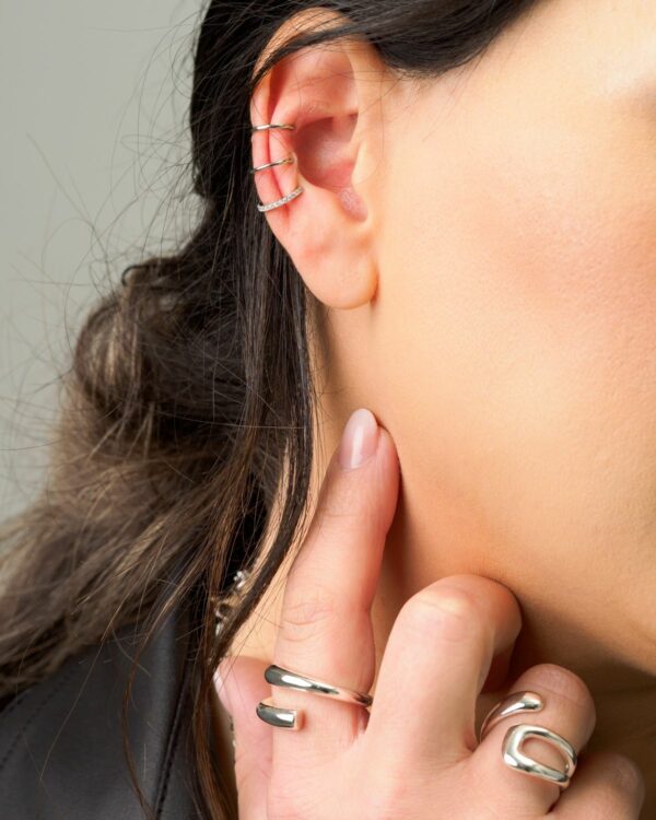 Chic 925 sterling silver ring with rhodium plating