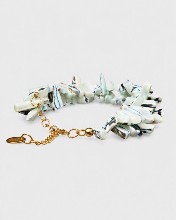 Shell Summer Bracelet - Stylish accessory for beach vibes