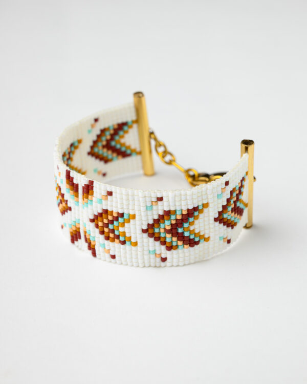 Miyuki Loom Desert Star Bracelet with gold clasp