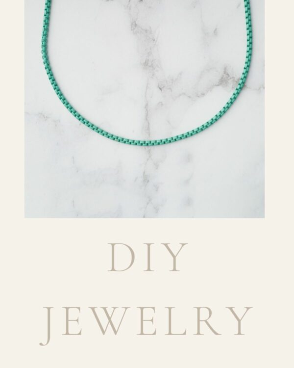 Seafoam Box Link Chain 50cm, elegant and versatile chain for DIY jewelry making.