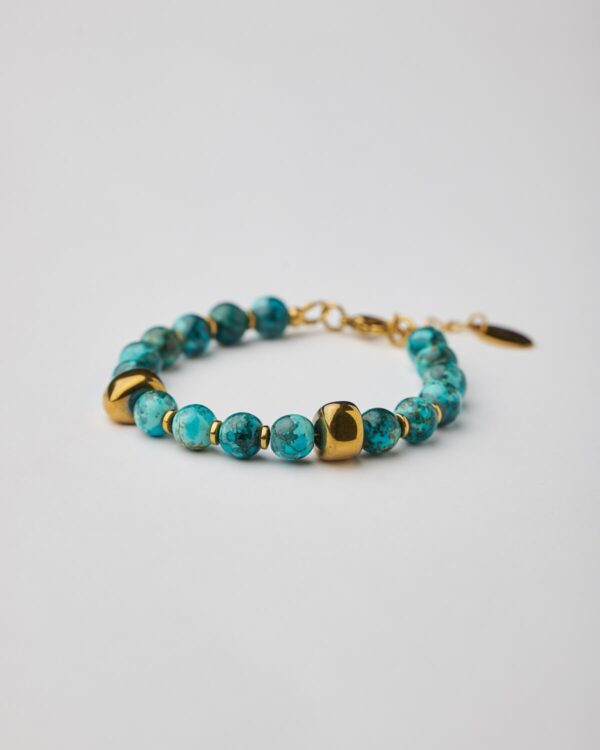 Full handmade bracelet with marble aquamarine howlite beads and gold accents