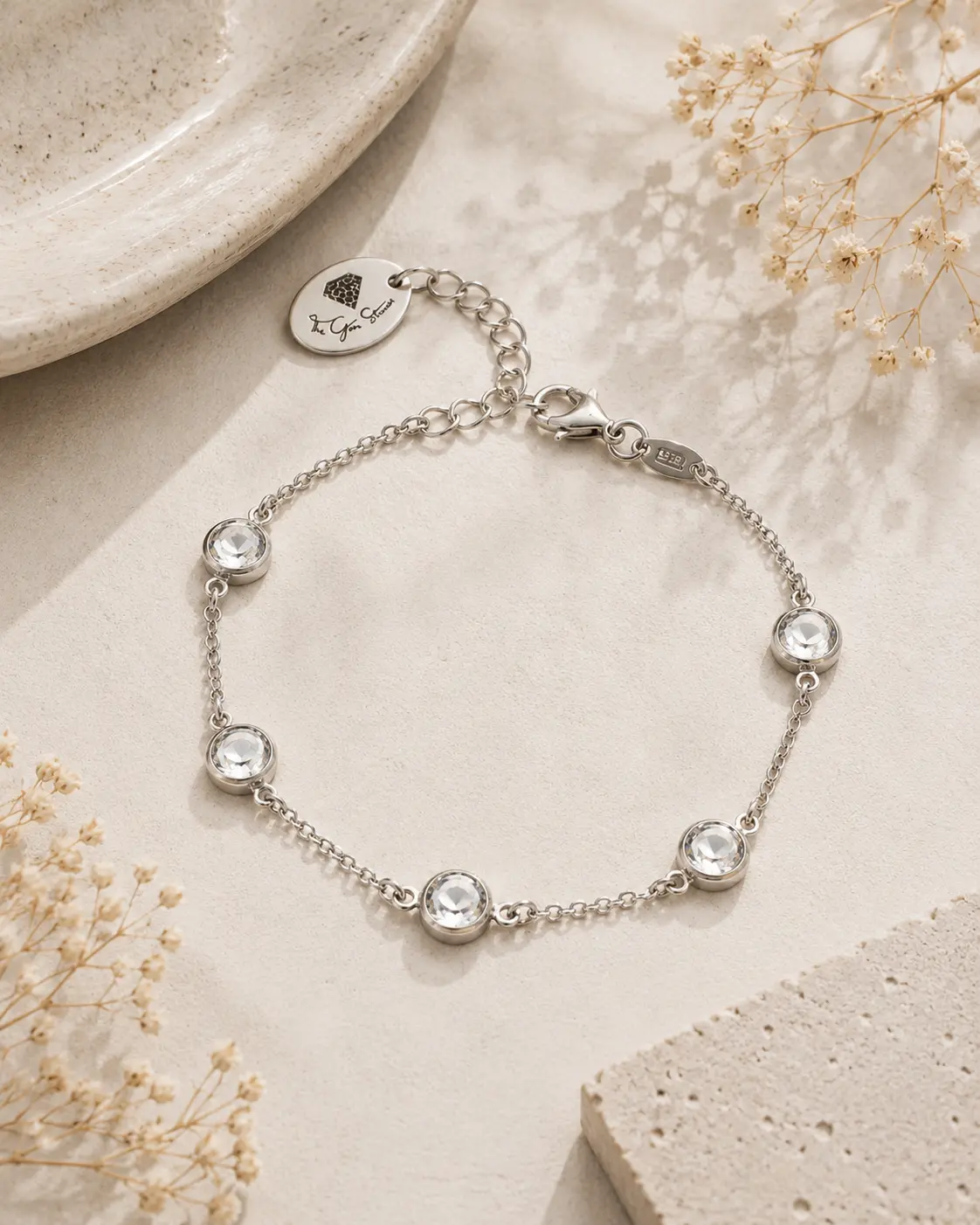 8MEY45824-The-Gem-Stories-Crystal-Glow-Bracelet-concept