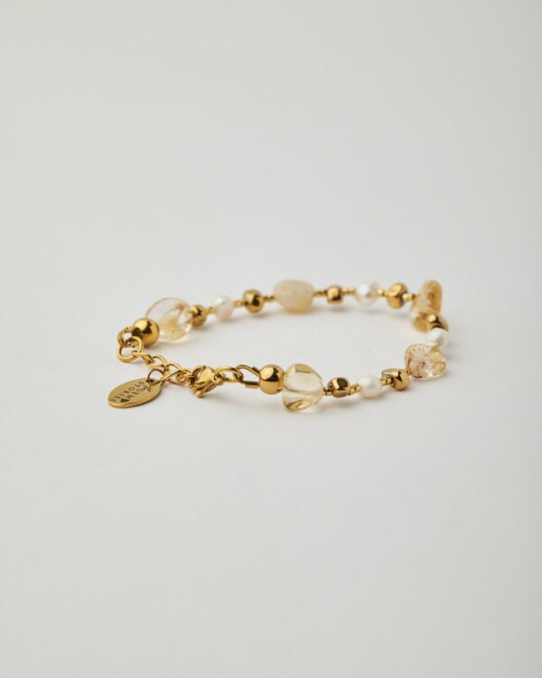 Citrine pearl and gold bracelet by The Gem Stories