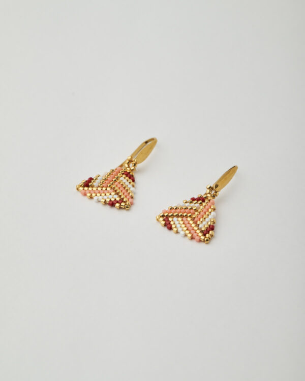 Coral red and gold Miyuki triangle earrings by The Gem Stories