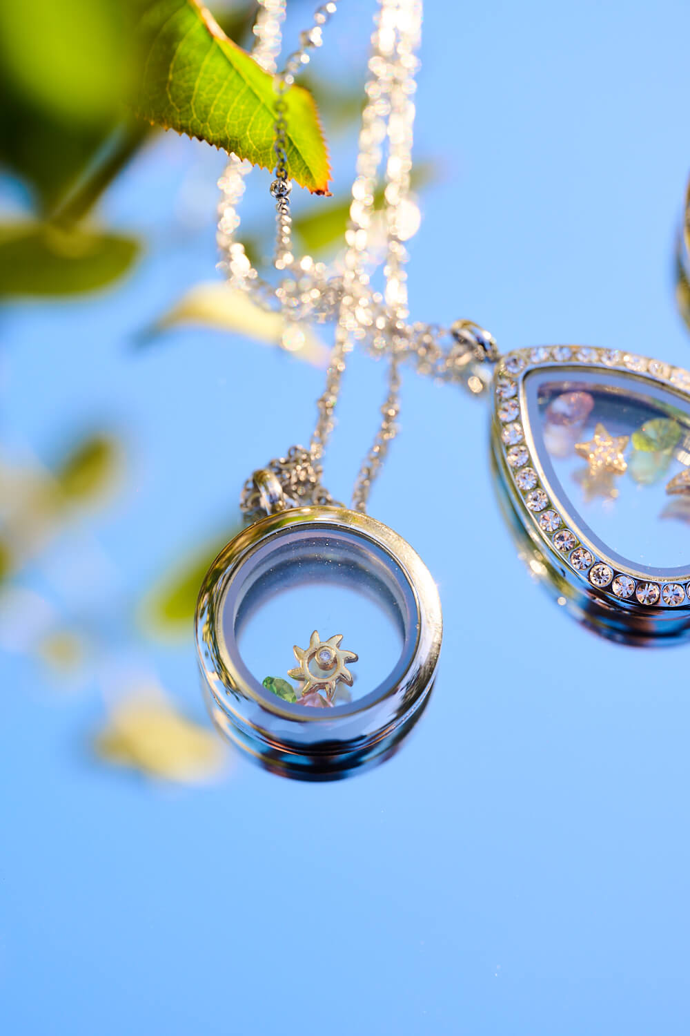 The-Gem-Stories-Gemorials-round-sun-charm-locket-2026