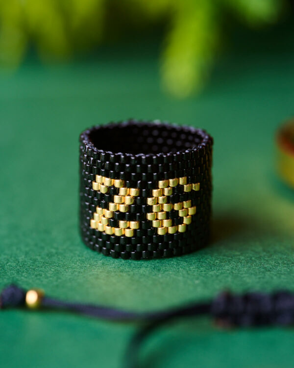 Miyuki Black Gold 26 Ring Edition Black Gold