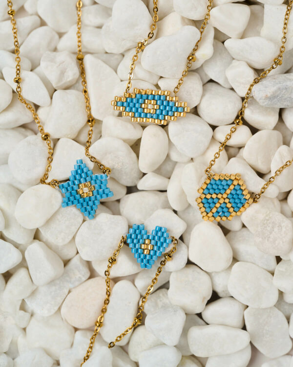 Μίνιμαλ συλλογή μπλε κολιέ Miyuki με χάντρες, από το The Gem Stories