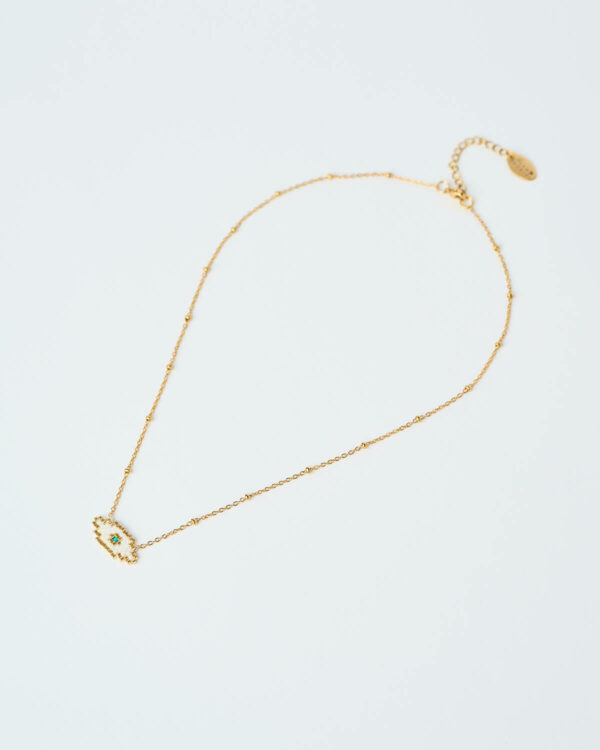 Λεπτεπίλεπτο κολιέ Miyuki Evil Eye σε λευκό, με χρυσή αλυσίδα, χειροποίητο από το The Gem Stories