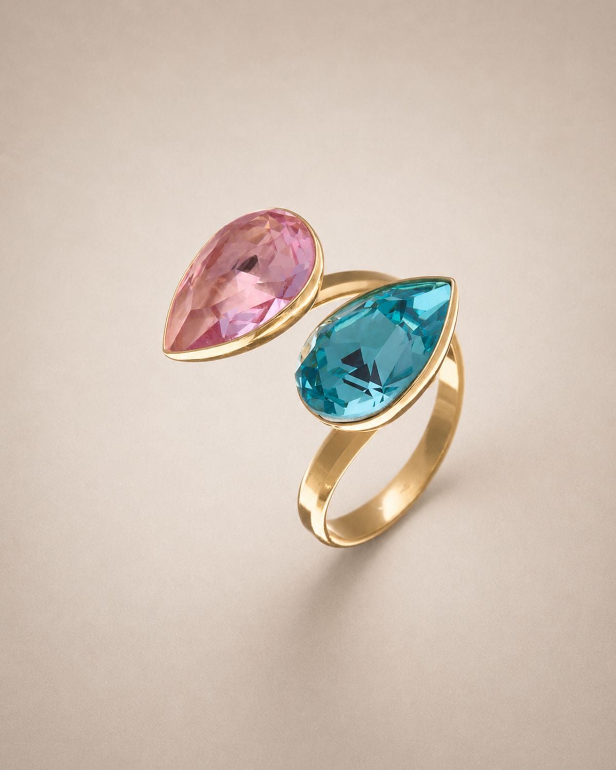 The Gem Stories Light Rose Ignite & Light Turquoise Ring The Gem Stories Light Rose Ignite & Light Turquoise Ring