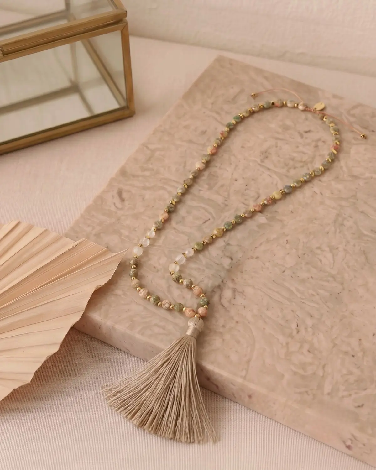 The-Gem-Stories-Desert-Harmony-Necklace-concepr3 Handmade Desert Harmony Necklace Concept featuring warm earthy tones and elegant handcrafted beadwork inspired by desert landscapes.
