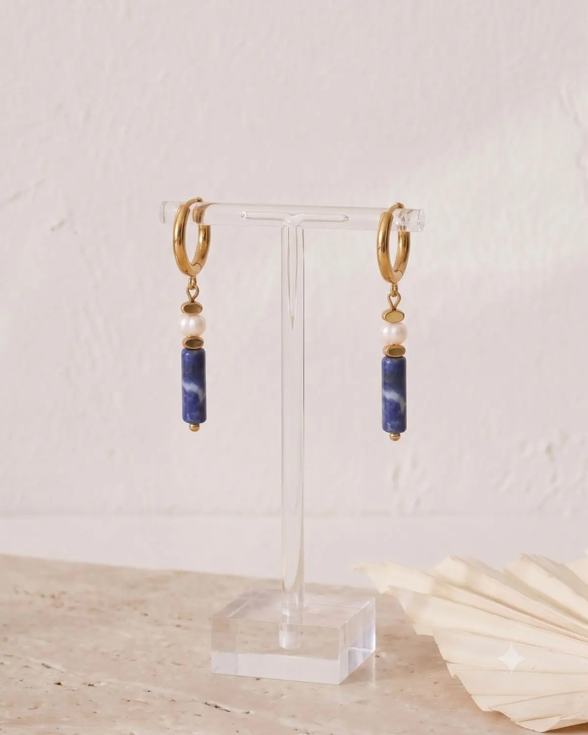 The-Gem-Stories-Lapis-Lazuli-Hematite-Earrings-concept2 Handmade Lapis Lazuli Pearl Drop Earrings Concept 1 featuring deep blue lapis lazuli gemstones and elegant pearl accents.